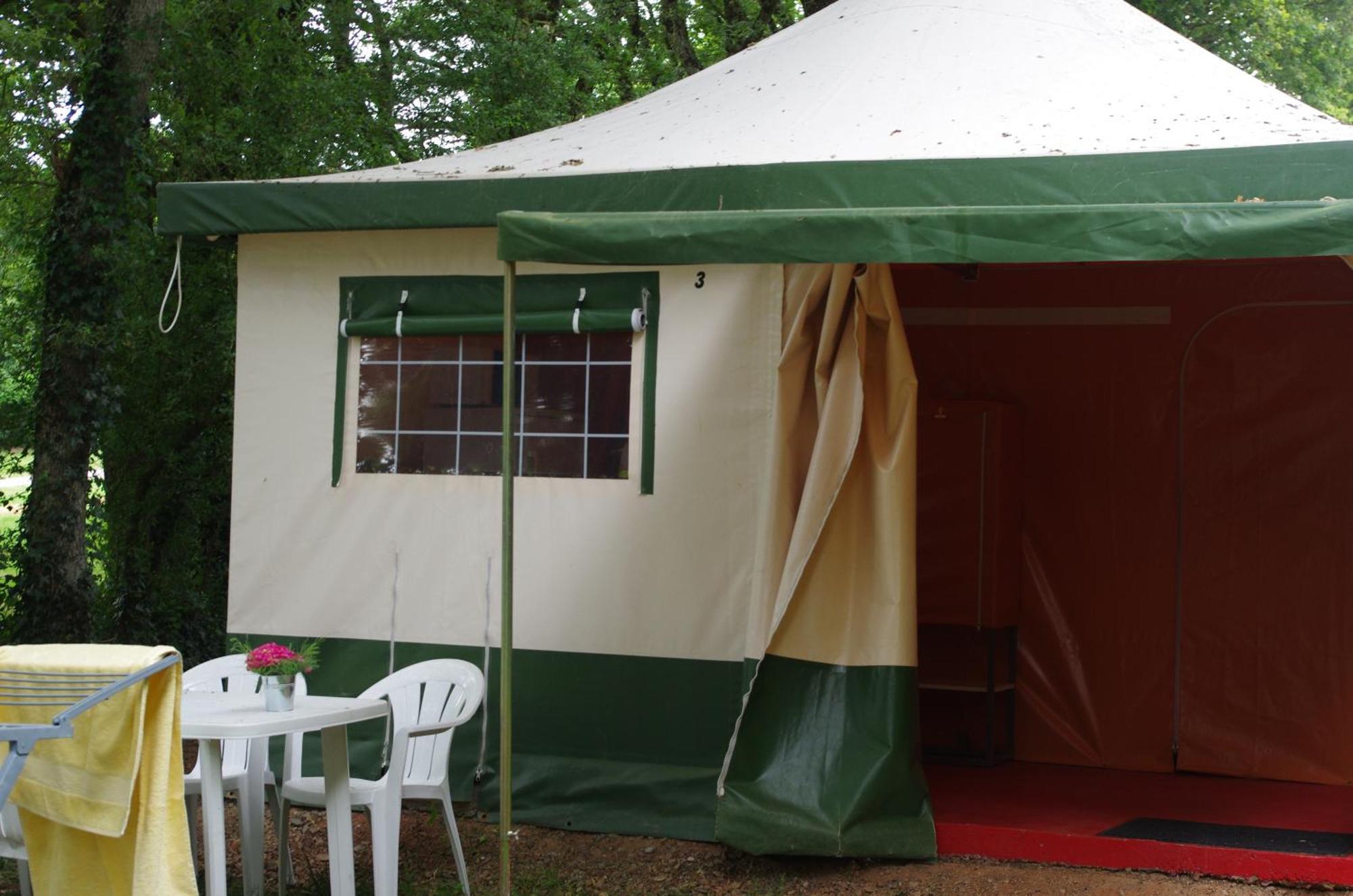 Camping La Bergerie Hotel La Chapelle-Achard Room photo